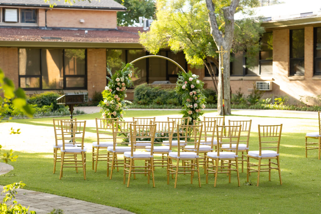 dallas elopement photographer on the vine photography