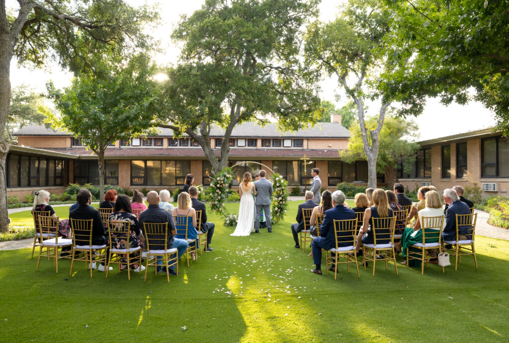 dallas elopement photographer on the vine photography